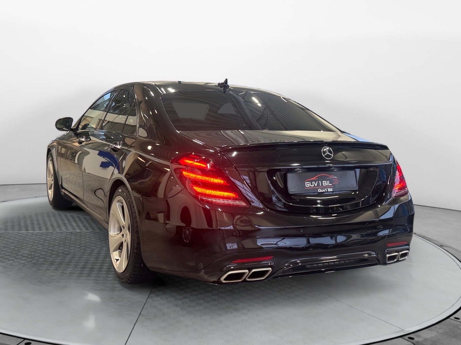 /public/uploads/cars/thumbs/o-1jbmtkn9ifedh21prd17ho2s915-5a075.jpeg